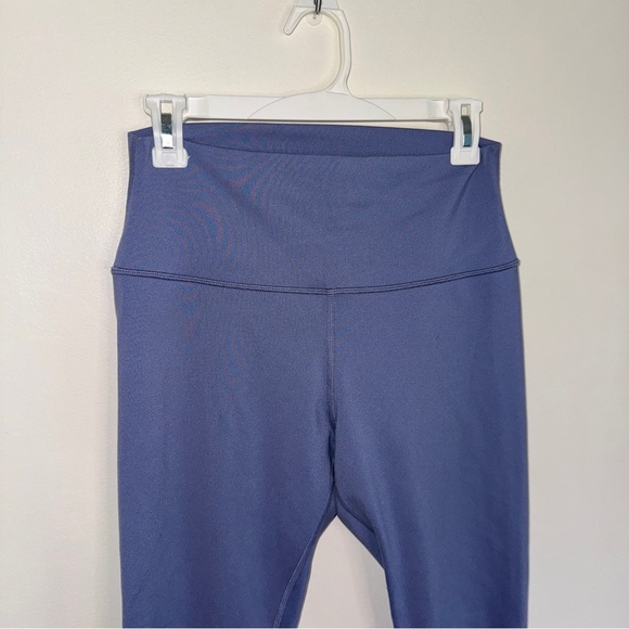 ALO Yoga Light Purple High-Rise Leggings - Picture 3 of 6